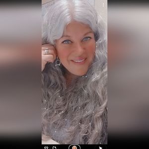 Meet your Posher, Sherry